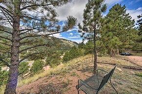 Homey Mtn View Escape: 11 Mi to Garden of the Gods