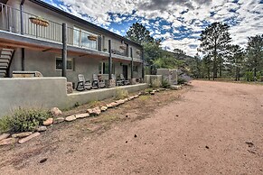 Homey Mtn View Escape: 11 Mi to Garden of the Gods