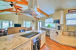 Del Rio Home w/ Lake Access & Boat Storage!