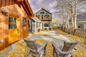 Inviting & Renovated Home in Crested Butte!
