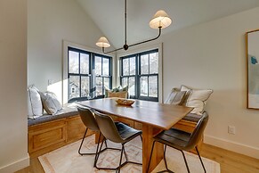 Inviting & Renovated Home in Crested Butte!