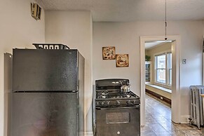 Lakewood Home w/ Yard ~ 8 Mi to Cleveland!