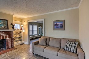 Lakewood Home w/ Yard ~ 8 Mi to Cleveland!