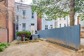 Historic Georgetown Townhome: Walkable Location!