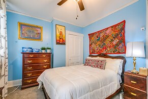 Historic Georgetown Townhome: Walkable Location!