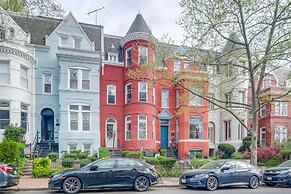 Historic Georgetown Townhome: Walkable Location!