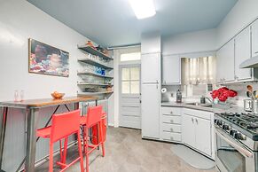 Historic Georgetown Townhome: Walkable Location!