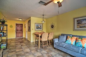 Updated Condo Near Beach: Ideal Walkable Location!