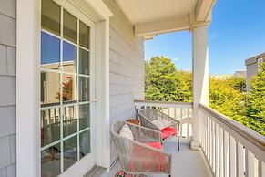 Spacious Avalon Beach House - 2 Blocks to Water!