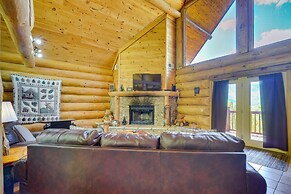 Gatlinburg Cabin w/ Deck ~ 11 Miles to Downtown