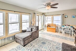 Lakefront Vacation Rental With Fire Pit & Dock!