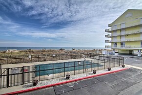 Steps to Beach: Condo w/ Balcony in Ocean City