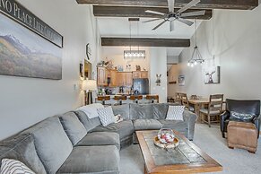 Colorado Escape w/ Pool Access & Mountain Views!