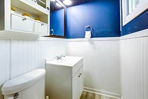 Inviting Frankfort Home Near Bourbon Trail!