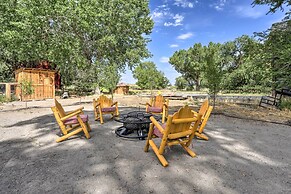 Fruita Victorian Home w/ Hot Tub + Mountains!