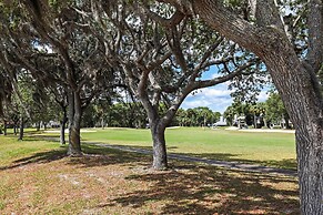 The Aviator's Dream: Pool, Spa & Private Runway!