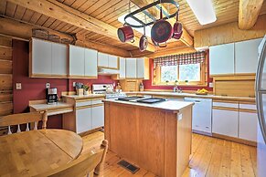 Bend Log Cabin w/ Cascade Mountain Views!