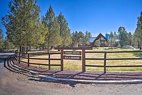 Bend Log Cabin w/ Cascade Mountain Views!