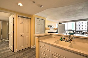 Ocean-view Daytona Beach Resort Retreat w/ Balcony