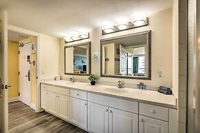 Ocean-view Daytona Beach Resort Retreat w/ Balcony