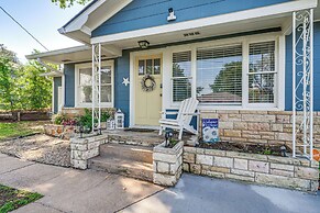 1 Mi to Dtwn: Family-friendly Brenham Bungalow!
