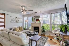 1 Mi to Dtwn: Family-friendly Brenham Bungalow!