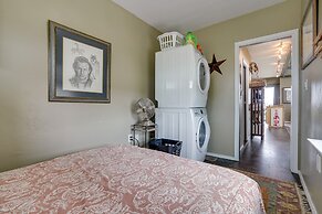 Peaceful Texas Getaway ~ 16 Mi to New Braunfels!