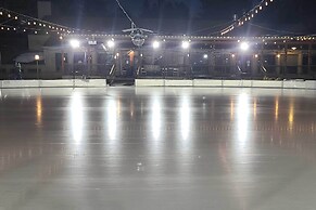 'nature Retreat' at Seventh Mountain Resort!