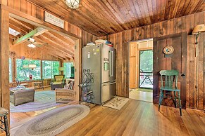 Douglas 'whispering Winds' Cottage w/ Beach!