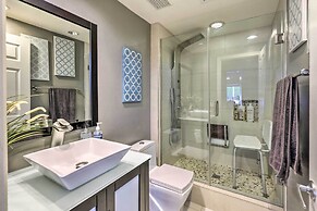 Chic Whittier Oasis: Private Pool, Hot Tub & Grill