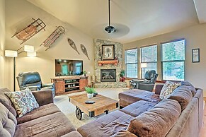 Spacious Sunriver Home w/ Hot Tub & Gas Grill
