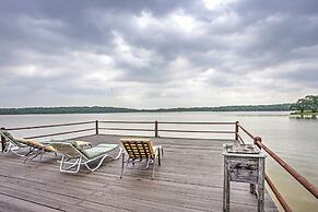 Eustace Lakefront House w/ Private Dock + Views!