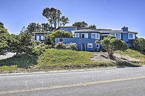 Dreamy Sonoma Coast Home w/ Waterfront Views