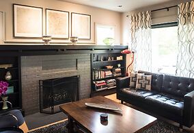 Updated Tacoma Home w/ Patio: 3 Mi to Downtown