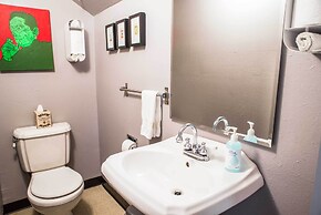 Updated Tacoma Home w/ Patio: 3 Mi to Downtown