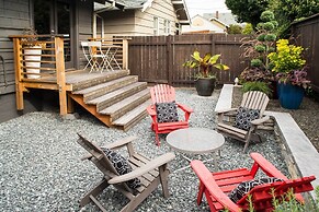 Updated Tacoma Home w/ Patio: 3 Mi to Downtown