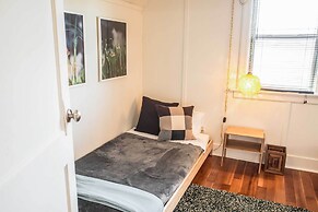 Updated Tacoma Home w/ Patio: 3 Mi to Downtown