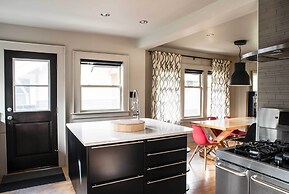 Updated Tacoma Home w/ Patio: 3 Mi to Downtown