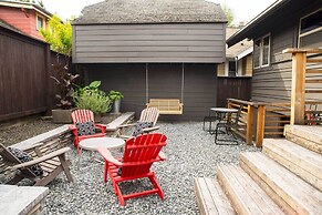 Updated Tacoma Home w/ Patio: 3 Mi to Downtown