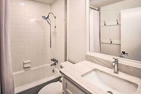 Deck, Fire Pit: Waterfront Lake Hamilton Home