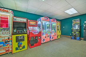 Alpine Getaway w/ Grill: Walk to Lake!