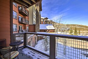Ski-in/ski-out Access: Mtn-view Granby Condo!