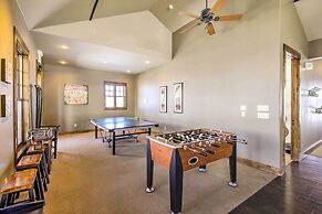 Ski-in/ski-out Access: Mtn-view Granby Condo!