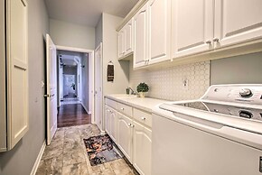 Mcminnville Wine Country Home w/ Hot Tub + Deck