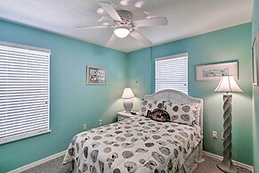 Beachfront Cedar Key Condo w/ Pool, Spa & Views!