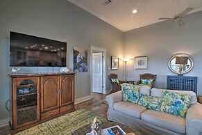 Walk to Beach: Coastal Home in Port Bolivar!