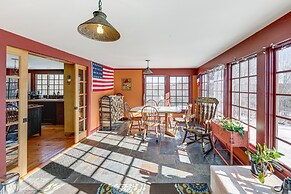Charming Lovell Farmhouse - 17 Acres w/ Mtn Views!