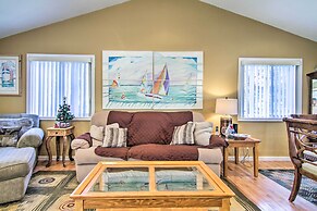 9 Mi to Ocean City Beaches: Retreat w/ Patio