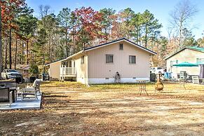 9 Mi to Ocean City Beaches: Retreat w/ Patio