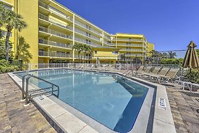 Marco Island Condo w/ Patio: Steps to Beach Access